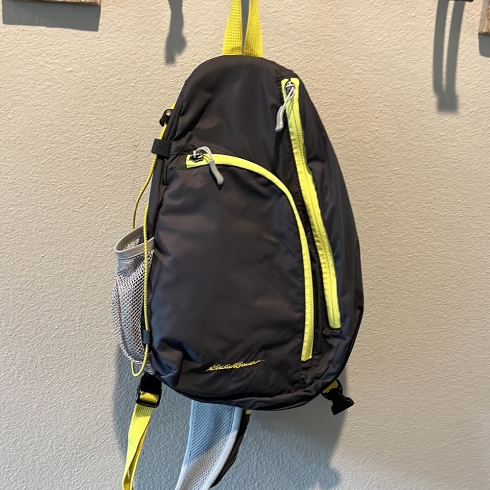 Small Eddie Bauer Sling Backpack Purse Grey/yellow